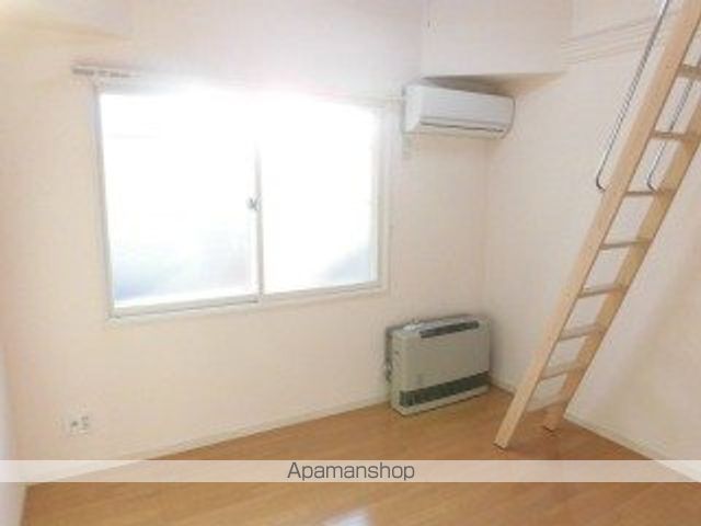 盛岡市 2階建 築37年の内装写真