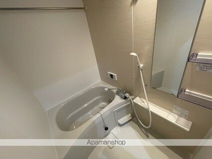 Ｓｑｕｉｒｒｅｌ　Ａｐａｒｔｍｅｎｔ[1LDK/34.78m2]のバス