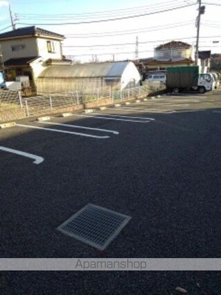 ノース　プリムラ[2LDK/56.47m2]の駐車場3