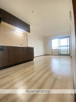 和歌山県和歌山市松ケ丘１丁目[3LDK/59.66m2]の内装1