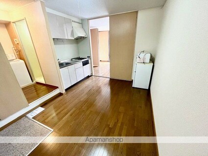 レオパレスクボタ[1DK/33.12m2]のリビング・居間1