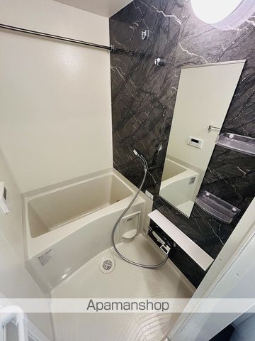 LUOREプラス新大阪SOUTHの内装写真