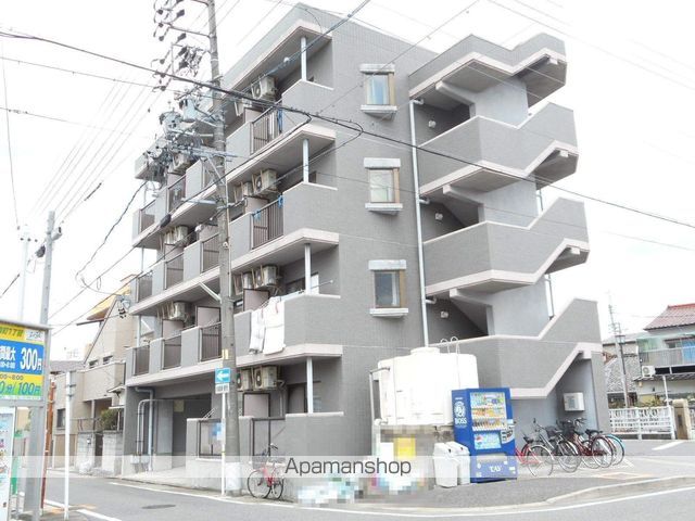 アクシス1の外観写真