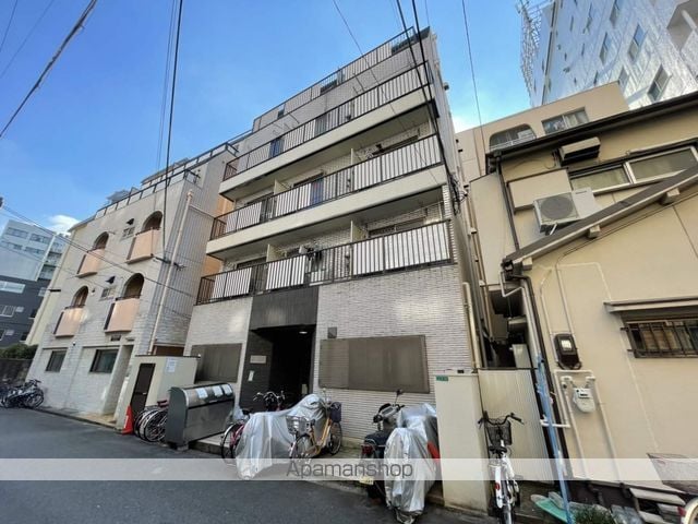 新大阪ロイヤルハイツの外観写真