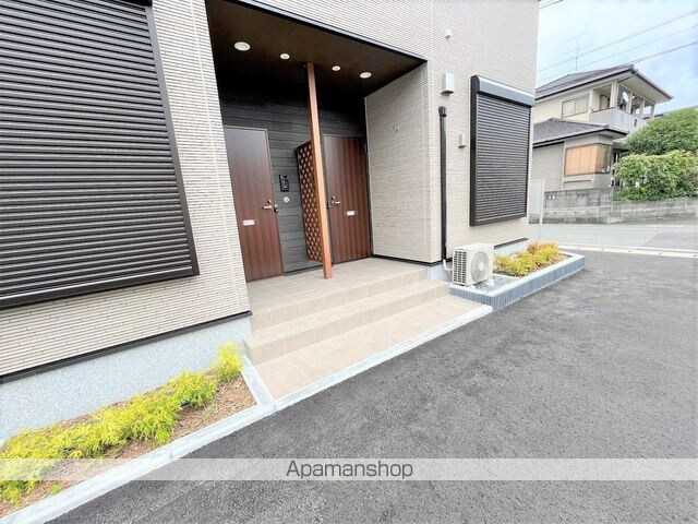 クレストタウン　Ⅰ[1LDK/50.01m2]のエントランス