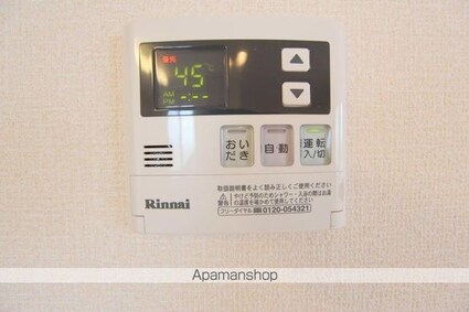ピースタウン川東[1LDK/52.39m2]の内装3
