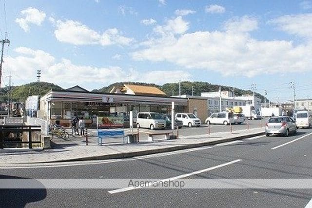 レオパレスコラボレートの周辺写真
