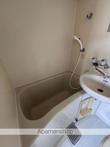 ホワイトコートセザムの内装写真