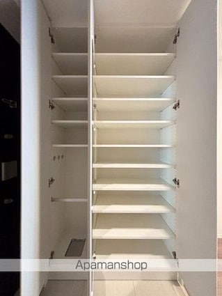 ルフォンリヴェント杉並永福[2SLDK/73.37m2]の玄関