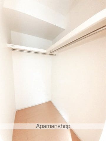 ラフテルの内装写真
