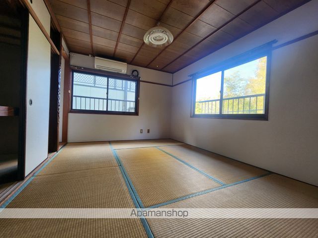神出町東ハイツの内装写真
