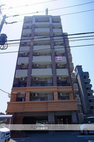 【福岡市博多区吉塚のマンションの外観4】