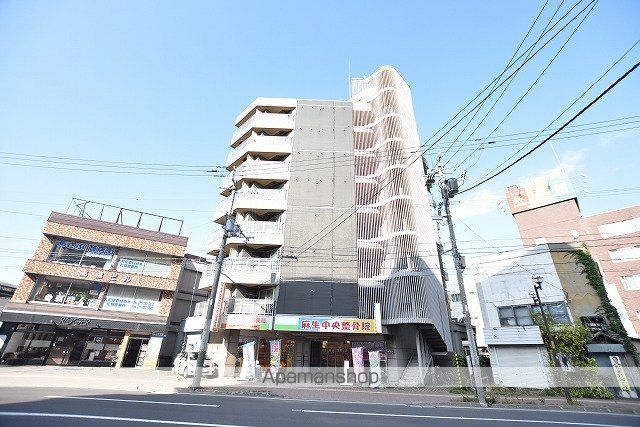 メニーズコート麻生中央の外観写真