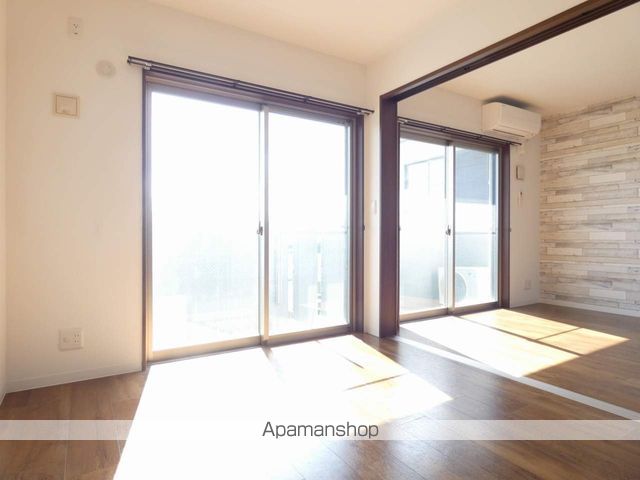 GRANDALEの内装写真