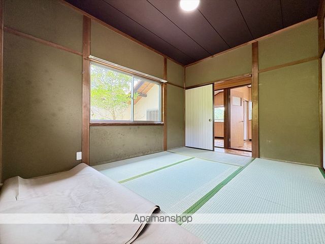 関西本線 佐那具駅 徒歩20分 2階建 築48年の内装写真