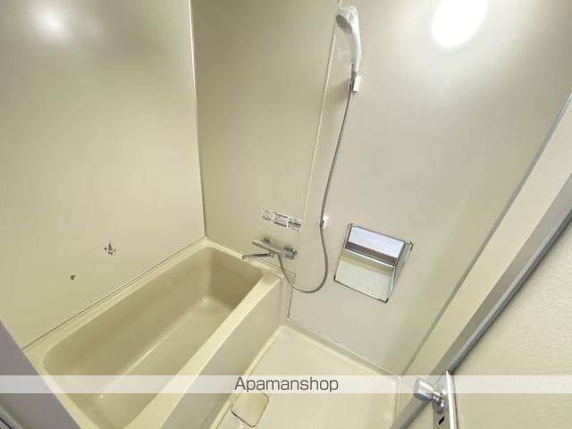 昭和2丁目27番1棟2戸の内装写真