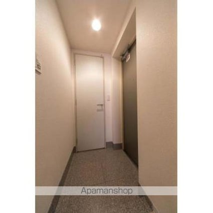 コクヨーレ日本橋[1K/28.96m2]の玄関