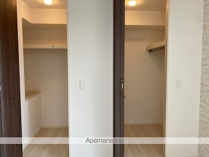 フリーデン文京[1LDK/49.89m2]の収納