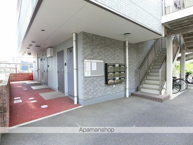 アーバニティあおい祇園の玄関写真