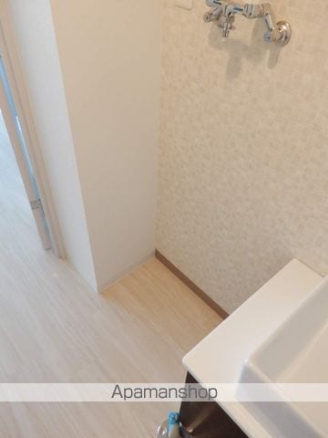 ADVANCE N19の内装写真