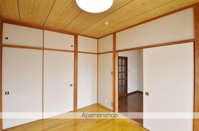 ロイヤル大嶋の内装写真