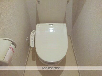 リバーサイドアニュー[1R/32.94m2]のトイレ