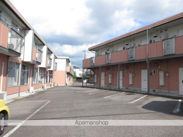 加利里サンハイツの外観写真