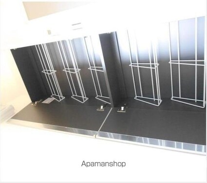 サンシャイン鶴見[1R/17.3m2]の収納