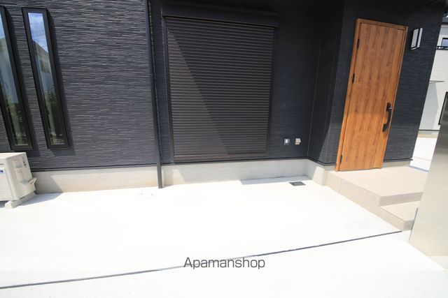 東中野戸建てA棟の外観写真