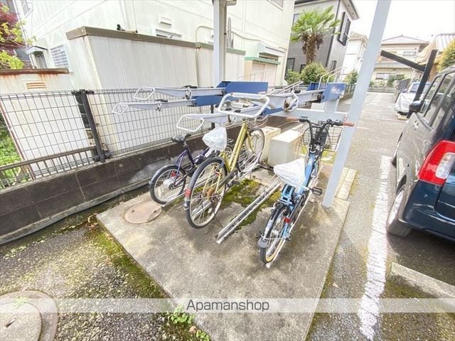 リヴィールマンション IIの外観写真