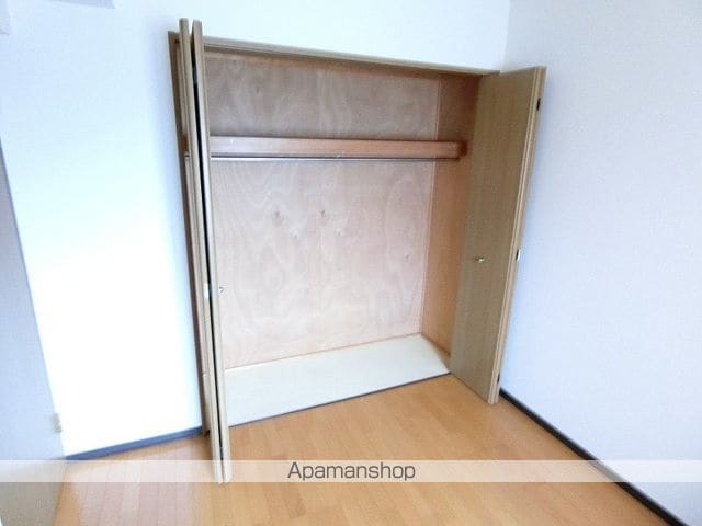 メゾン・ドゥ・マレーラの内装写真