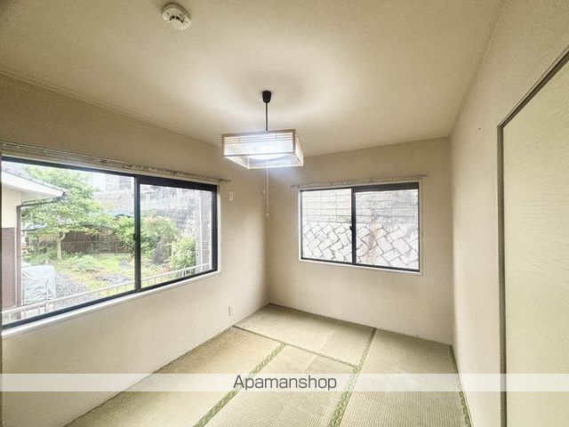 マナハイツ A棟の内装写真