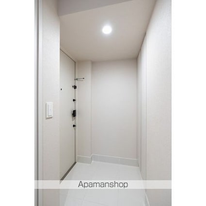 デュオフラッツ日本橋水天宮[1R/25.84m2]の玄関