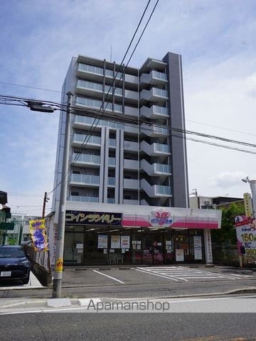 カルマートの外観写真