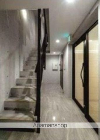 CREAL住吉の玄関写真