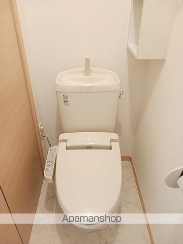 プラシード・ユダIIの内装写真