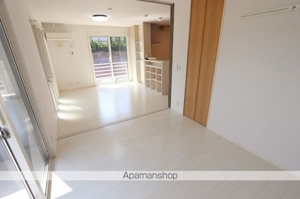 広島県福山市新涯町６丁目[3LDK/75.45m2]のリビング・居間