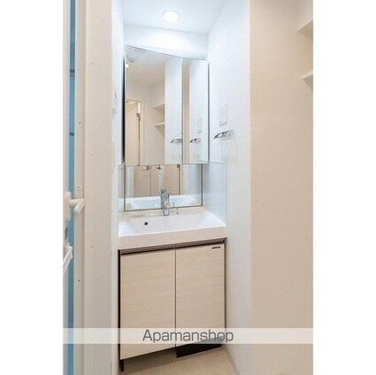 コンフォリア・リヴ新中野ＳＯＵＴＨ[1DK/25.42m2]の洗面所