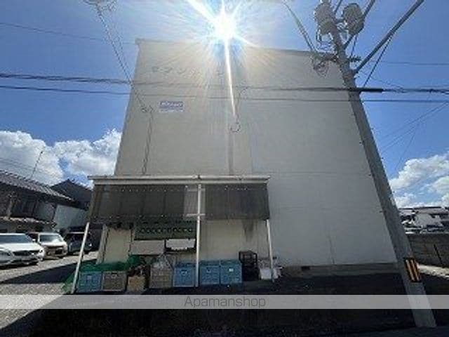 章マンションの外観写真