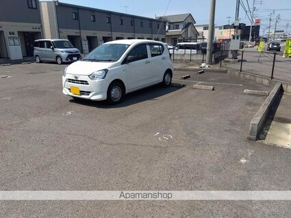 レオパレスＳｈｕ＆Ｋｅｉ[1K/28.02m2]の駐車場1