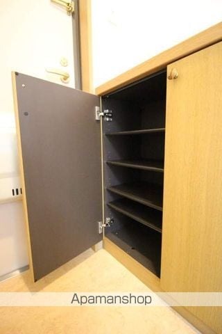 ロイヤルレジデンスの内装写真