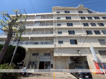 三家第２ビル[1R/41.28m2]の外観2