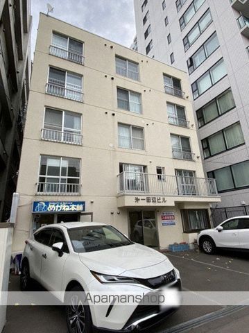 第一田辺ビルの外観写真