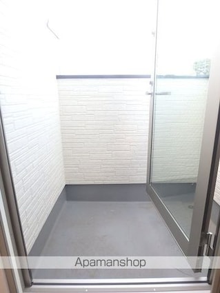 ＡＭＵＳＥ三軒茶屋[1R/18.03m2]のバルコニー