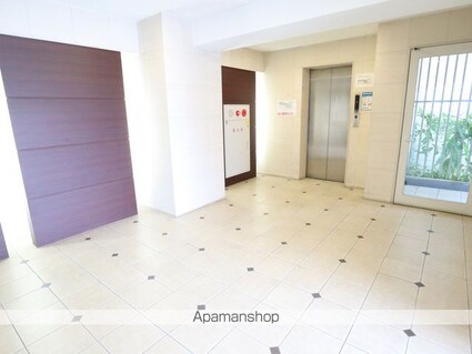 Ｓ－ＦＯＲＴ桜山[1K/30.6m2]のロビー