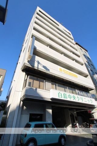 第三西林ビルの外観写真