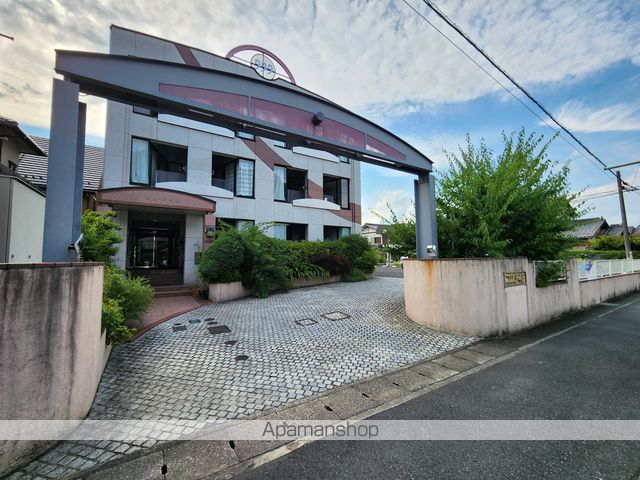 スリーナインの外観写真