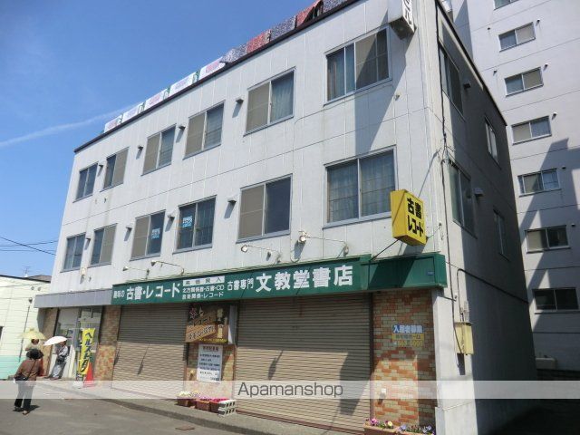 大塚ビルの外観写真