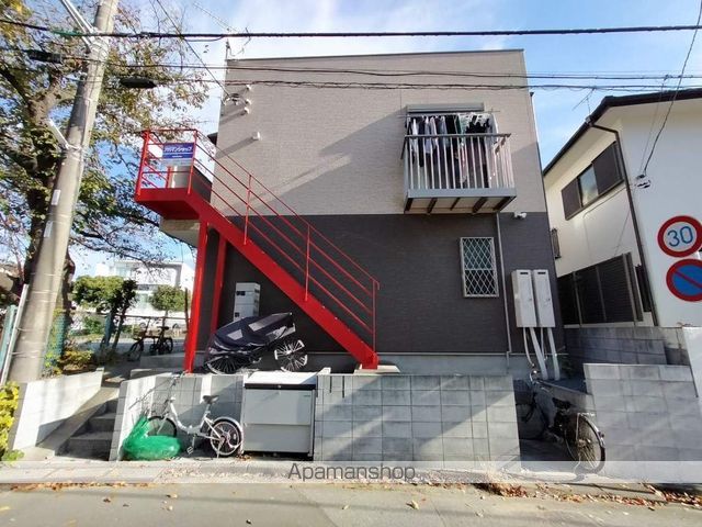 セカンドダウンの外観写真