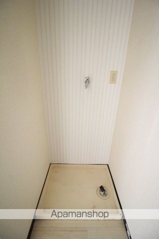 クレセント松新の内装写真